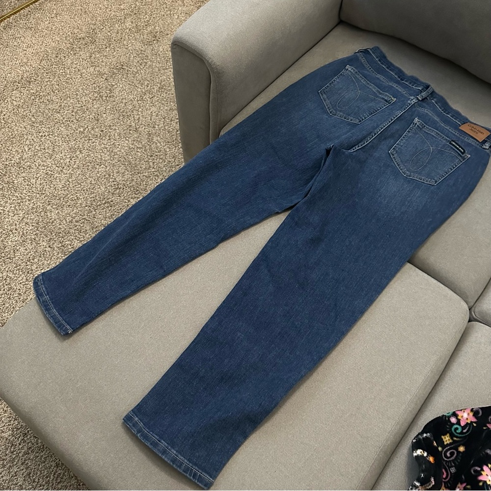 Calvin Klein High Rise Straight Jeans - Picture 5 of 6